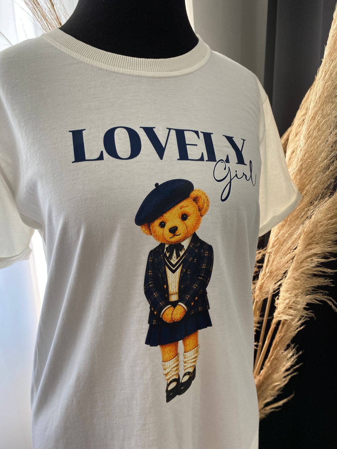Tshirt Premium - Lovely DTF - Off White