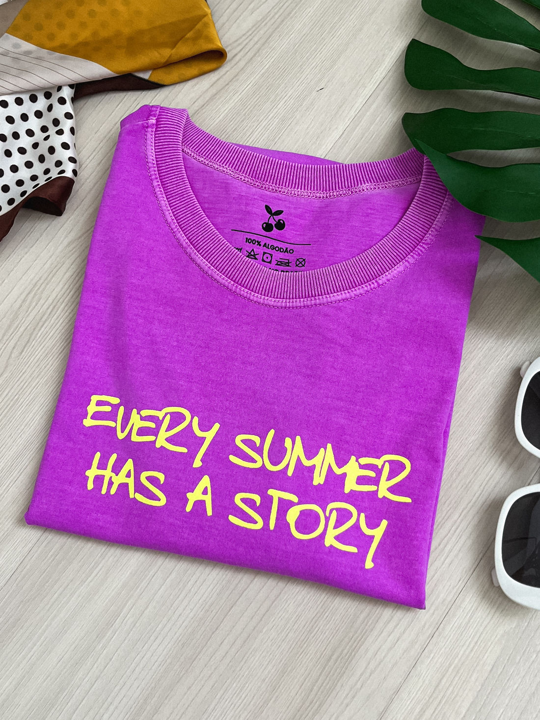 Tshirt Premium - Every Summer - Fuccia Tshirt Premium - Every Summer - Fuccia