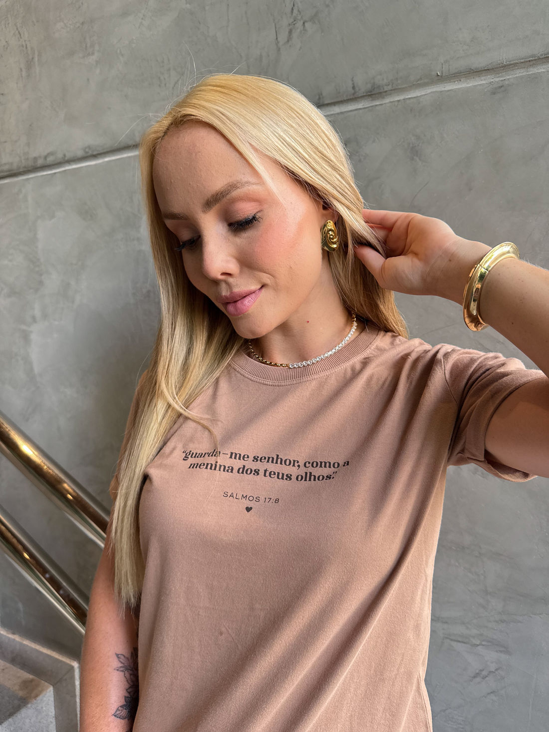 Tshirt Premium - Guarda-me Senhor - Marrom Claro