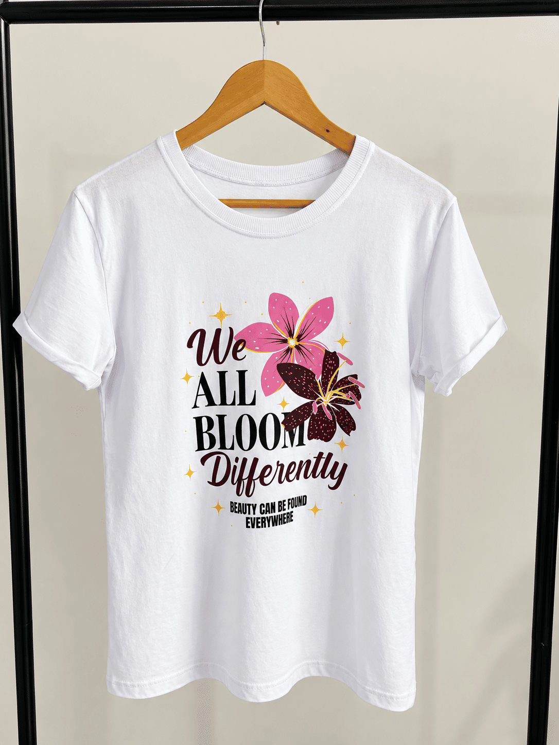 Tshirt Premium - We all Bloom - Branca Tshirt Premium - We all Bloom - Branca