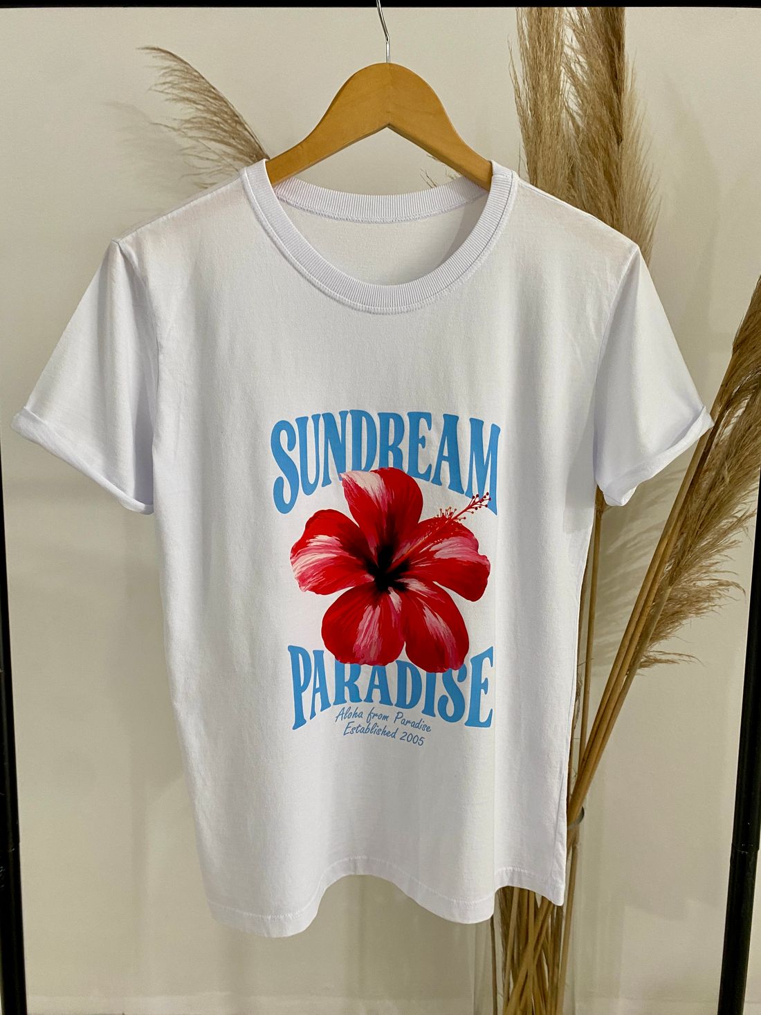 Tshirt Premium - Sundream Paradise - branca Tshirt Premium - Sundream Paradise - branca