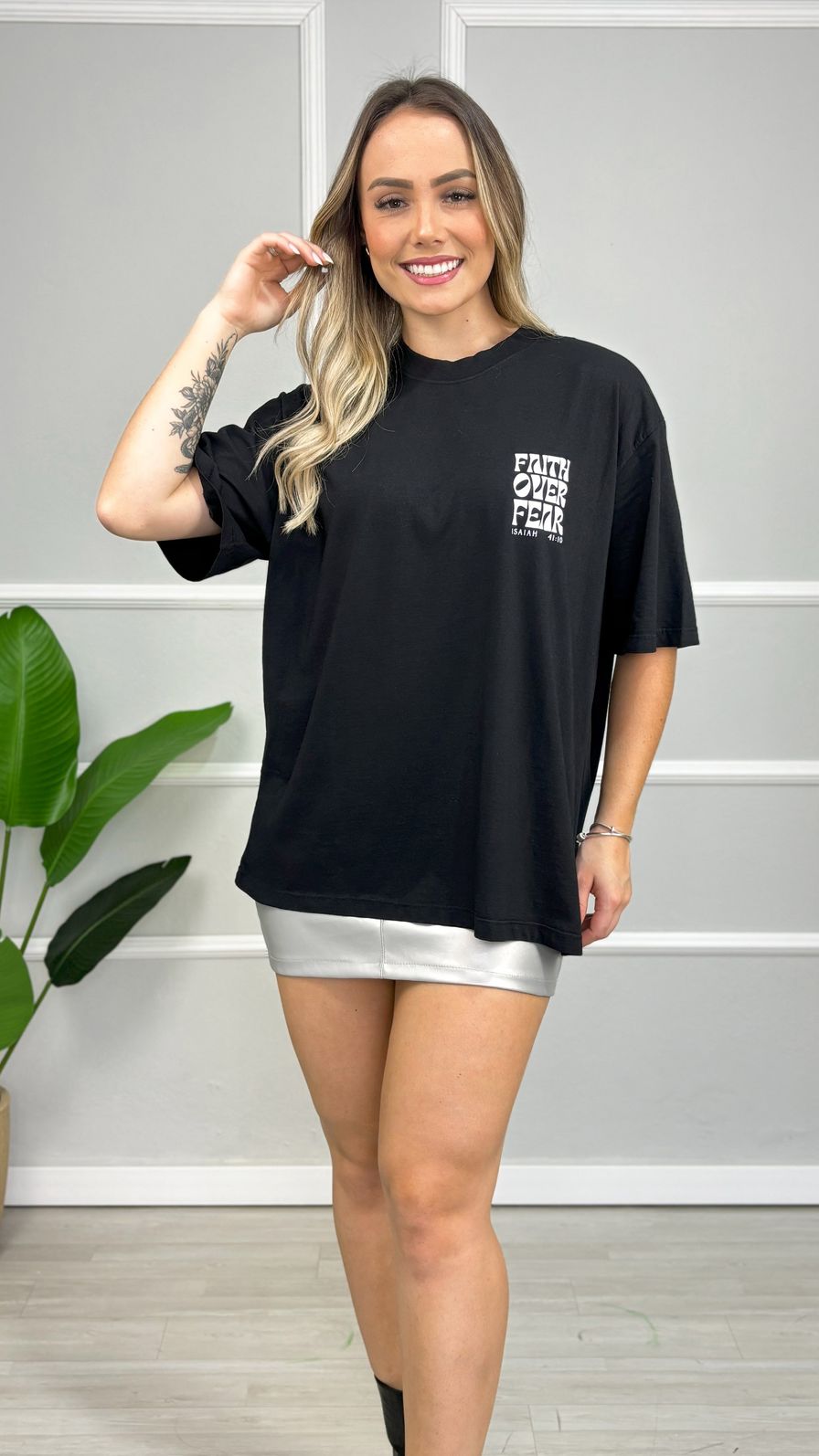 Tshirt Oversized - Isaiah 41:10 - Preto Tshirt Oversized - Isaiah 41:10 - Preto