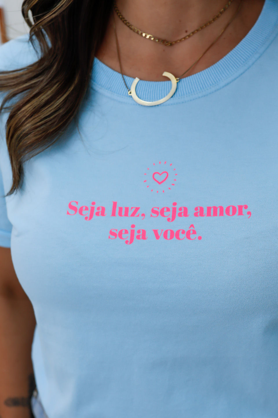 Tshirt Premium - Seja Luz, Seja amor - Azul Bebê Tshirt Premium - Seja Luz, Seja amor - Azul Bebê