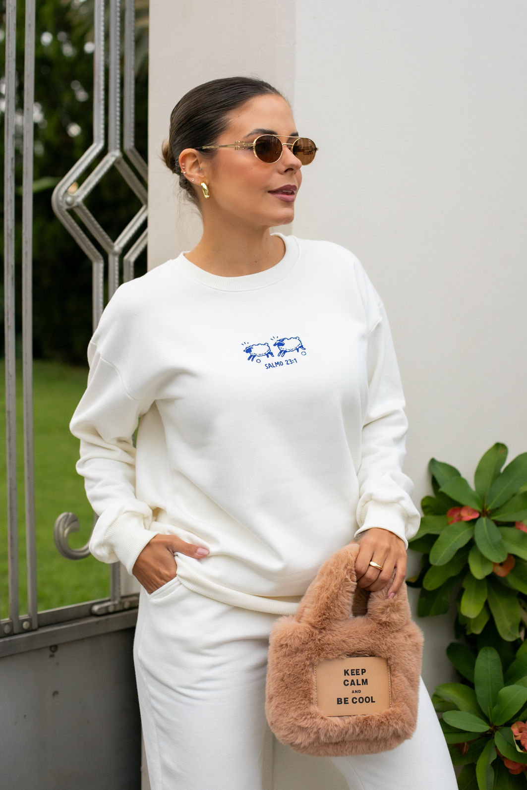 Conjunto de Moletom Sofy Estampado- Ovelha - Off White Conjunto de Moletom Sofy Estampado- Ovelha - Off White