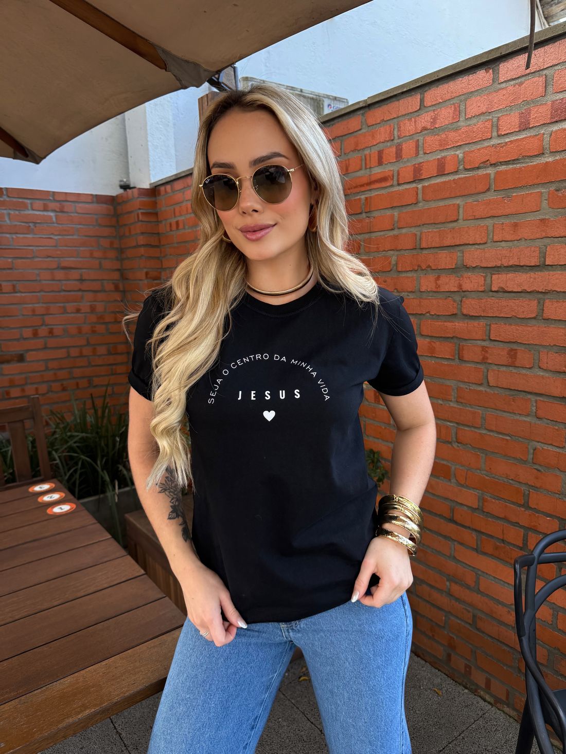 Tshirt Premium - Jesus ❤ - Preta Tshirt Premium - Jesus ❤ - Preta