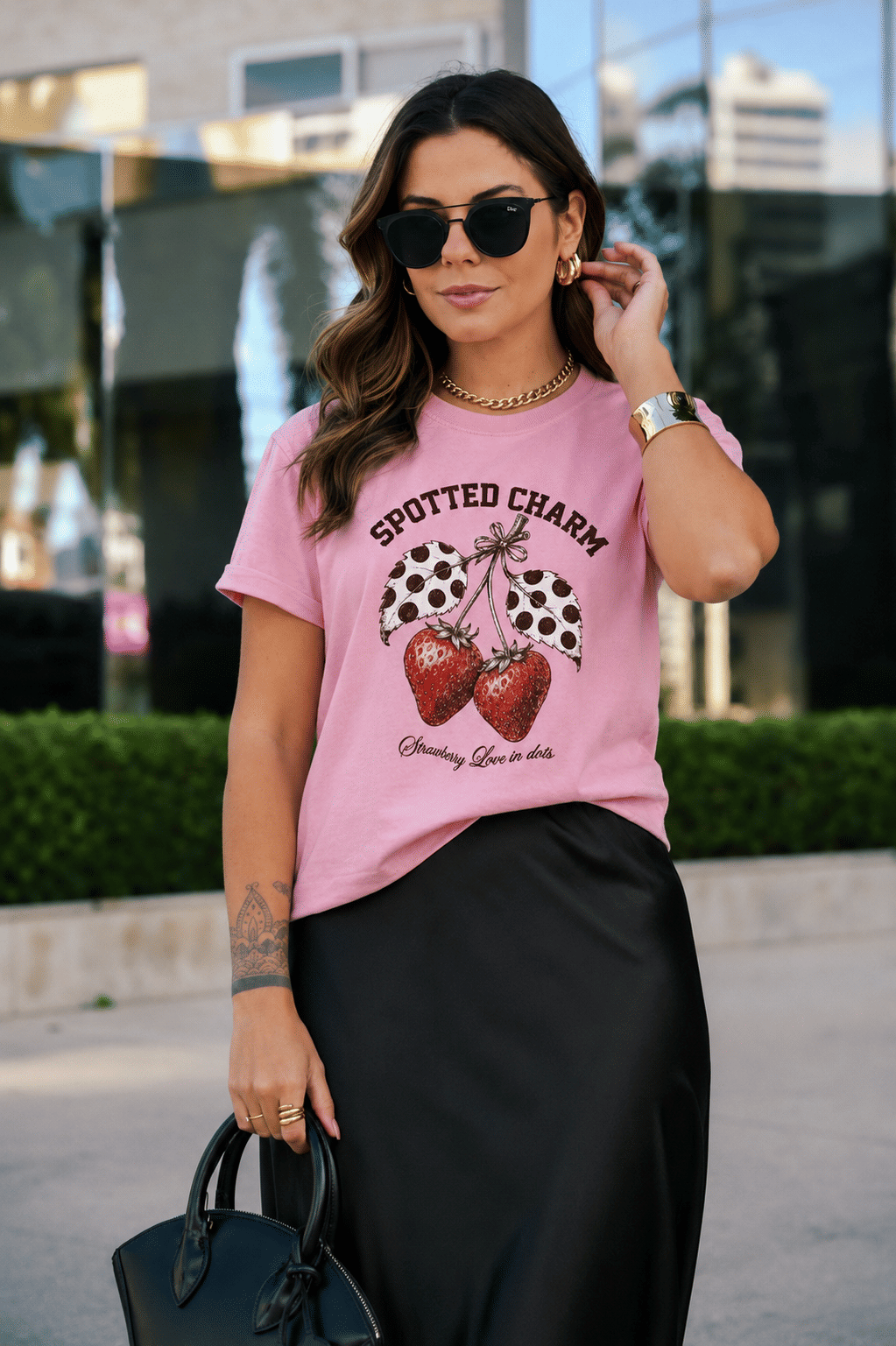 Tshirt Premium - Spotted Charm Morango - Rosa