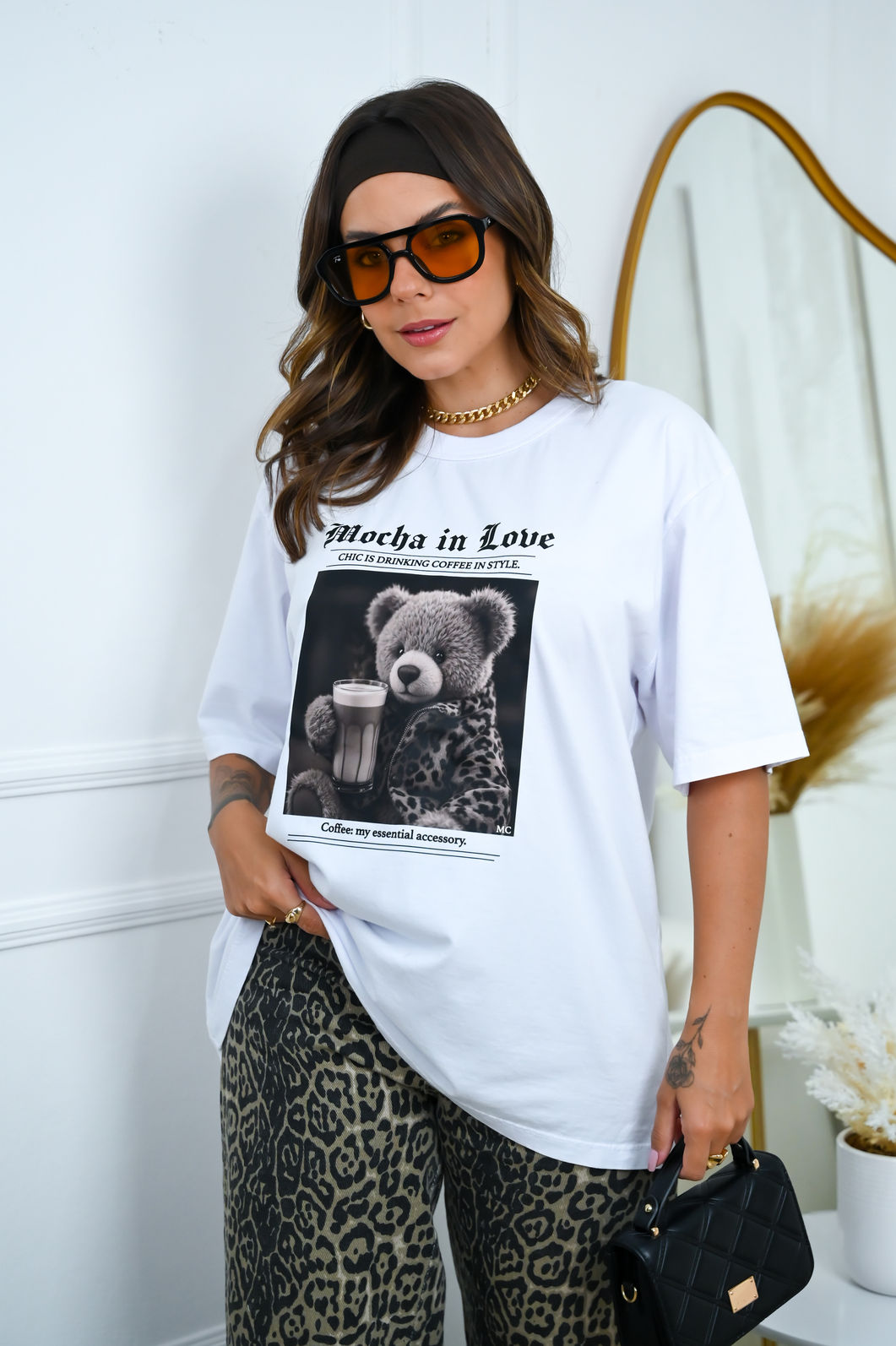 Tshirt Oversized - Teddy Mocha DTF - Branca