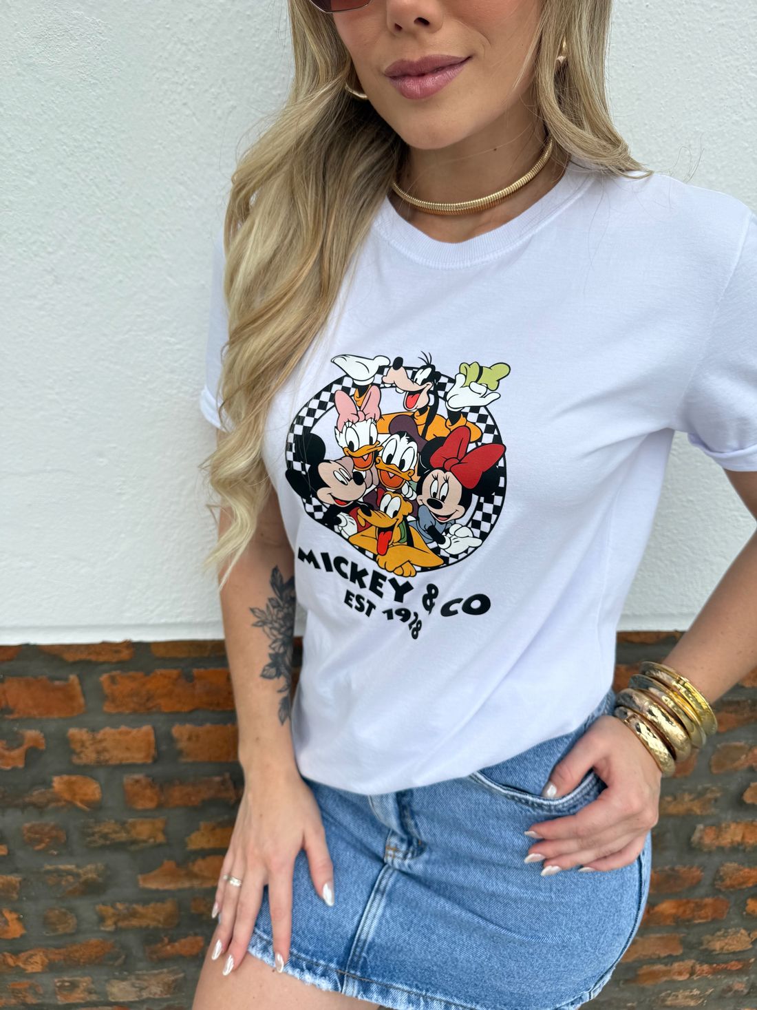 Tshirt Premium - Mickey & co DTF - Branca Tshirt Premium - Mickey & co DTF - Branca