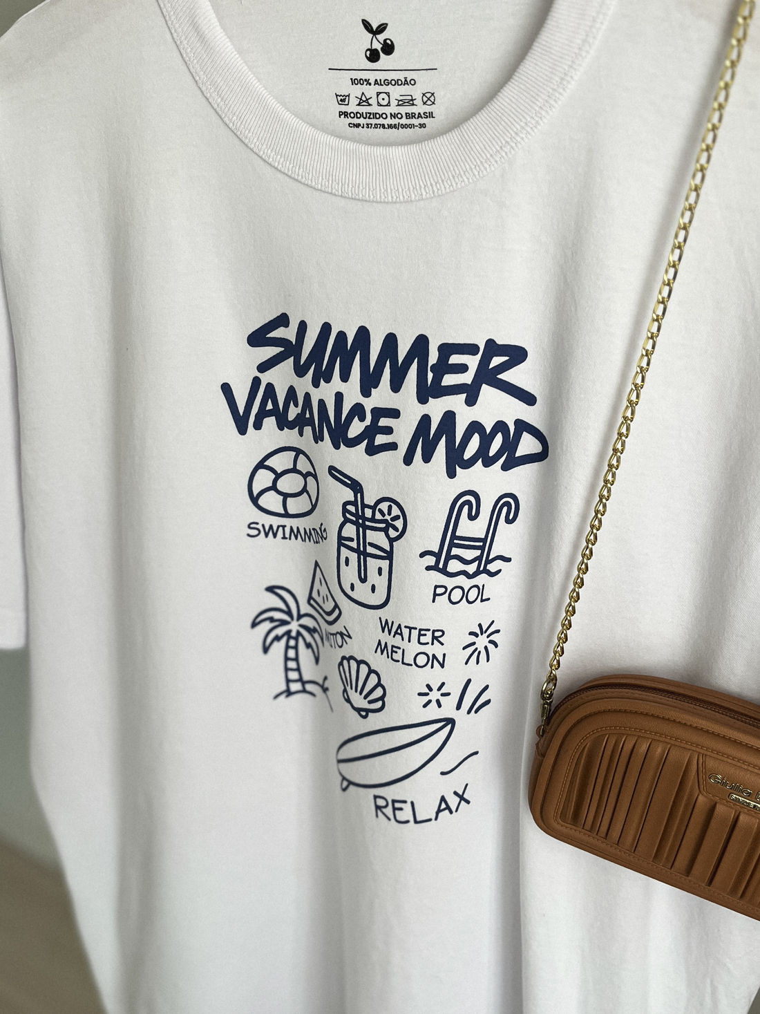T-shirt Oversized - Summer Vacance - Branca T-shirt Oversized - Summer Vacance - Branca