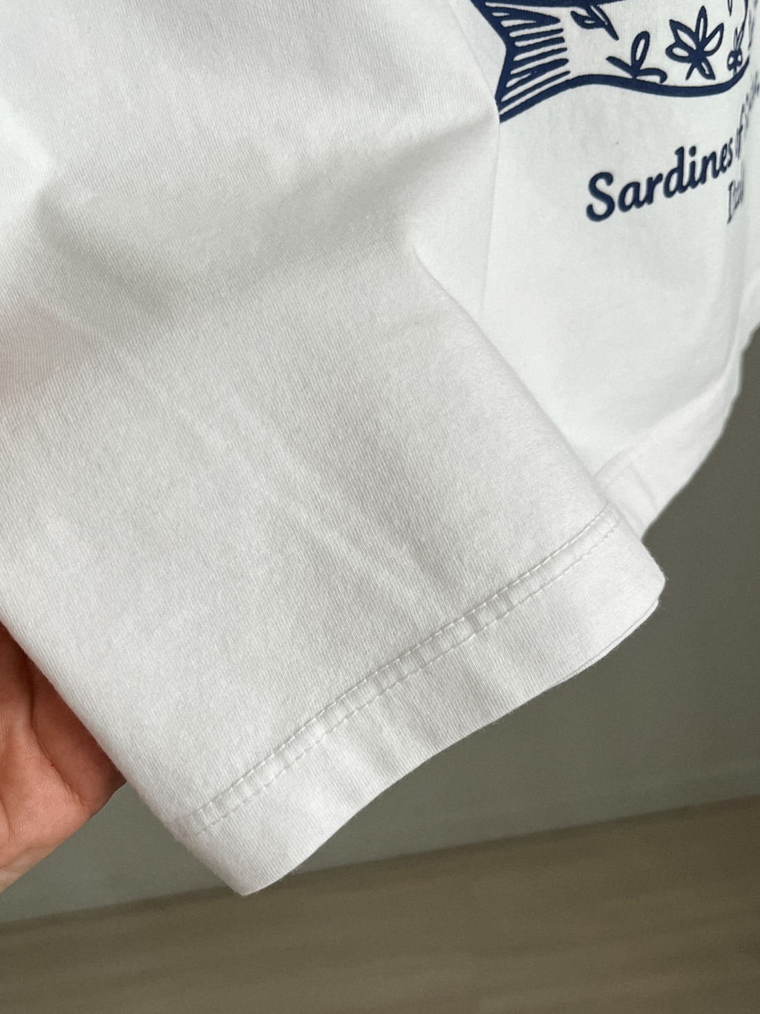 Cropped Oversized - Sardines Italy - Branca Cropped Oversized - Sardines Italy - Branca