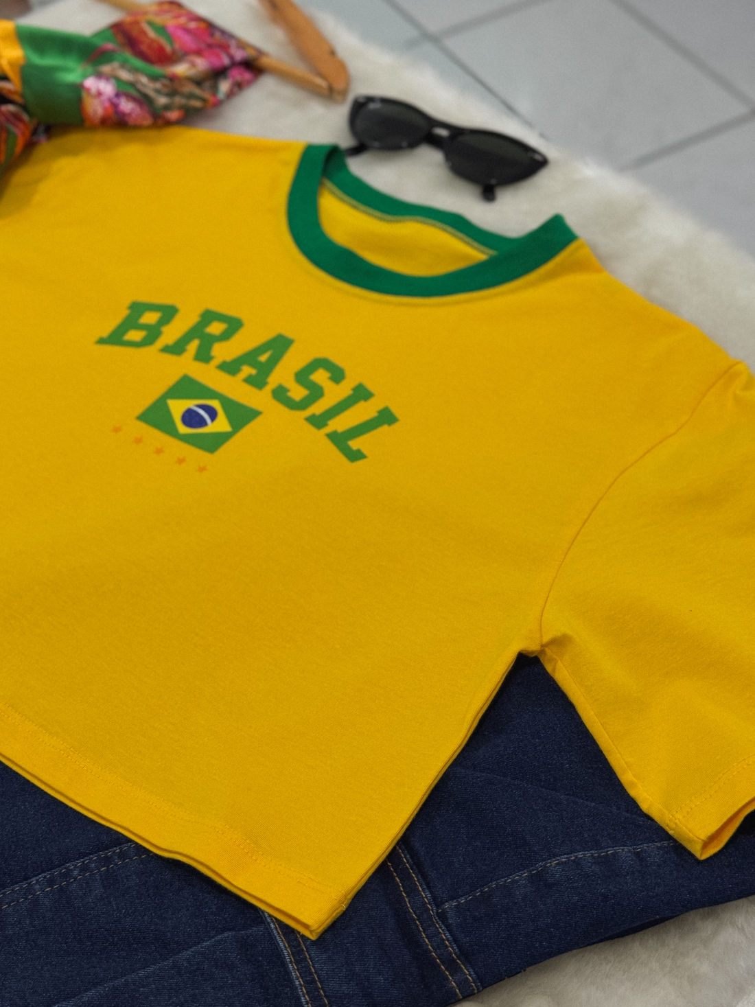 Cropped Oversized Copa Brasil - Amarelo