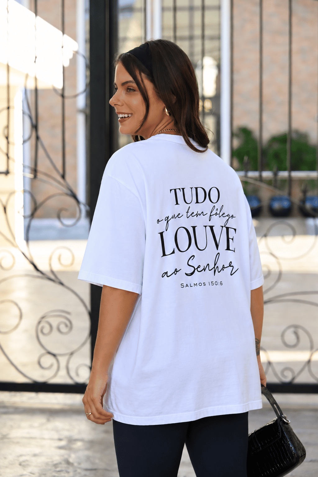 Tshirt Oversized - Salmos 150:6 DTF - Branca Tshirt Oversized - Salmos 150:6 DTF - Branca