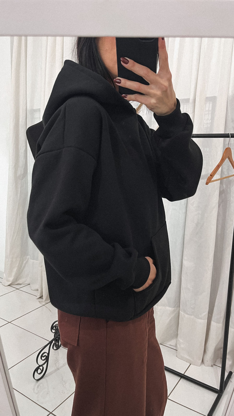 Blusa de Moletom Com Touca e Bolso - Preto Blusa de Moletom Com Touca e Bolso - Preto