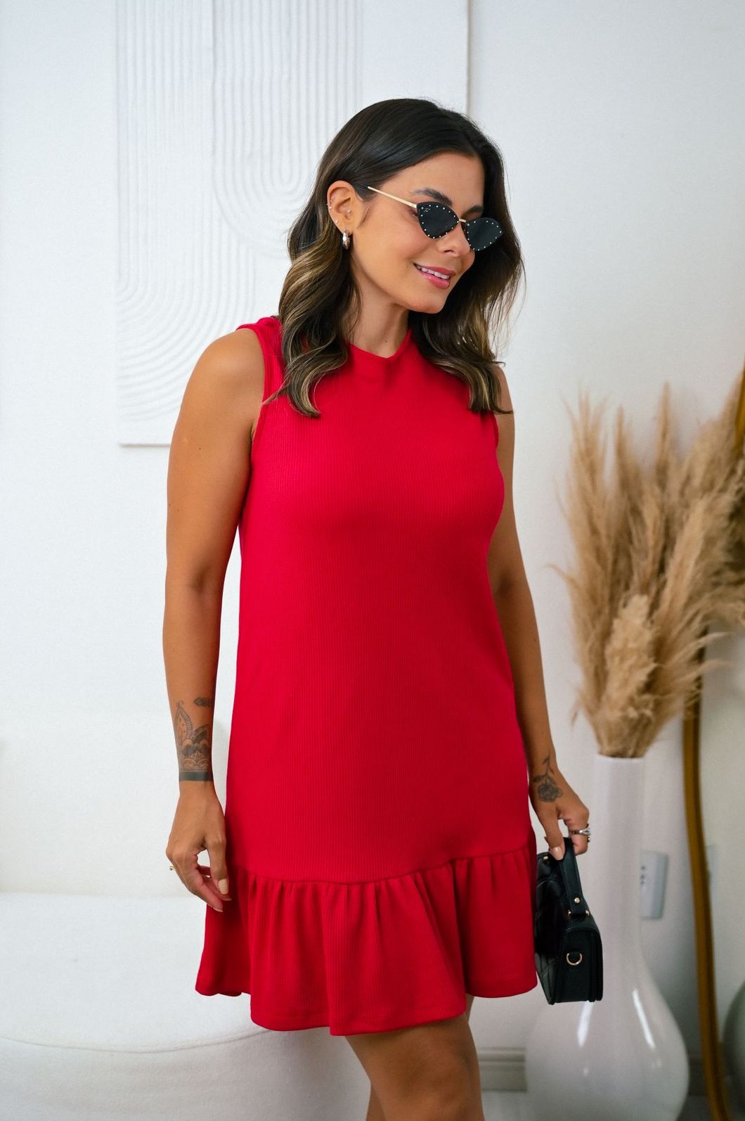 VESTIDO HELENA COM BABADOS MALHA COLMEIA TEE LINDA VESTIDO HELENA COM BABADOS MALHA COLMEIA TEE LINDA