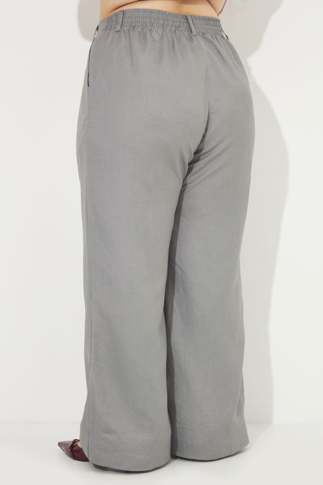 Calça De Alfaiataria Donatella Cinza Calça De Alfaiataria Donatella Cinza