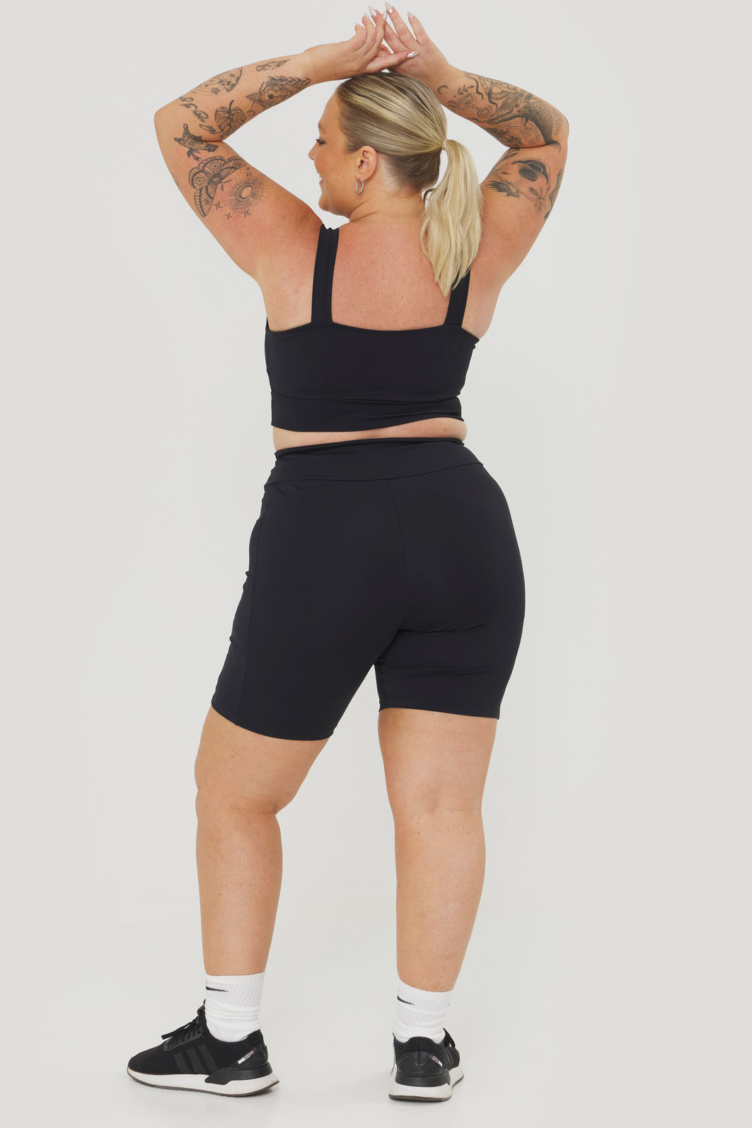 Bermuda Alta Sustentação Safari Preto Bermuda Alta Sustentação Safari Preto