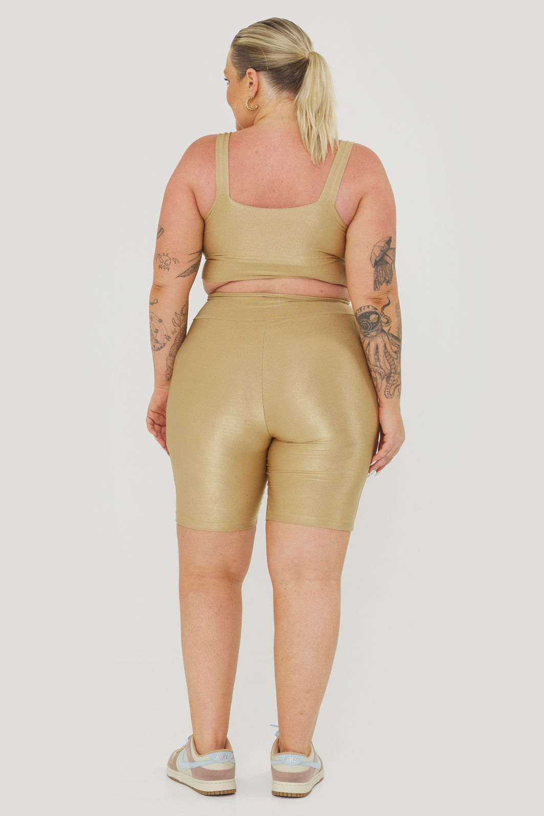 Bermuda Esportiva Euforia Dourado