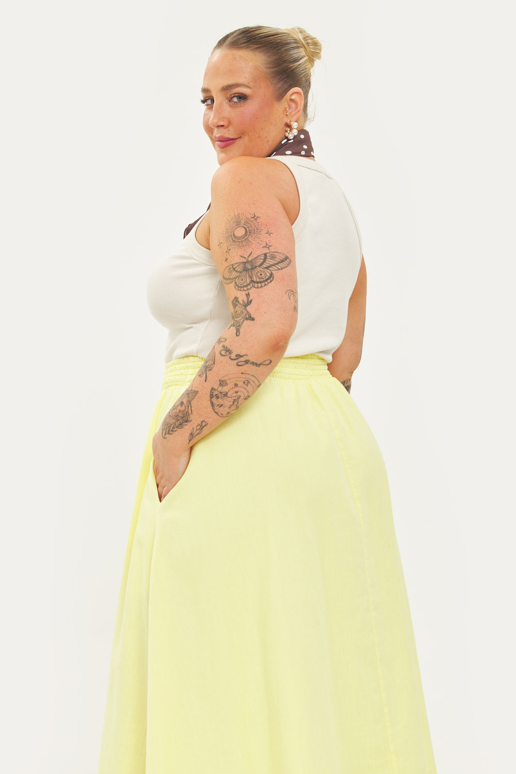 Saia Midi Algodão Carolina Amarelo Saia Midi Algodão Carolina Amarelo