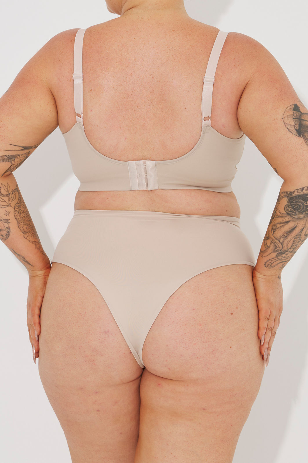 Sutiã Sem Bojo Soft Touch Plus Size Natural Sutiã Sem Bojo Soft Touch Plus Size Natural