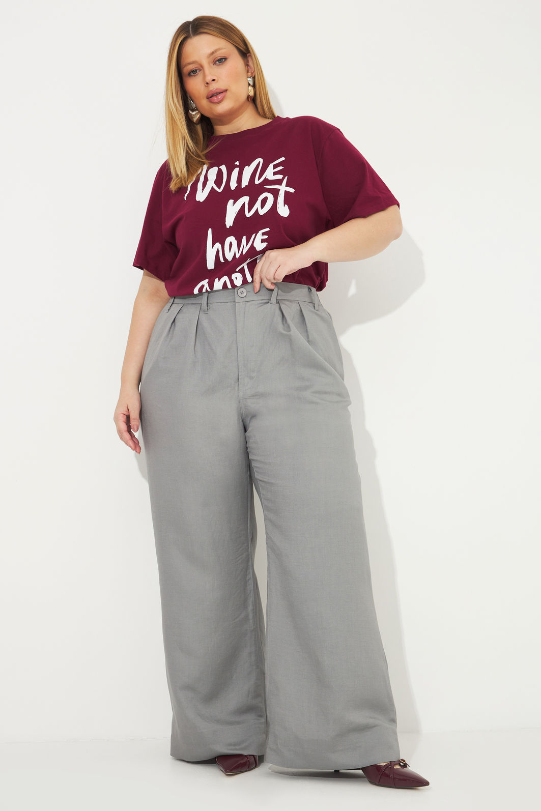 Calça De Alfaiataria Donatella Cinza Calça De Alfaiataria Donatella Cinza