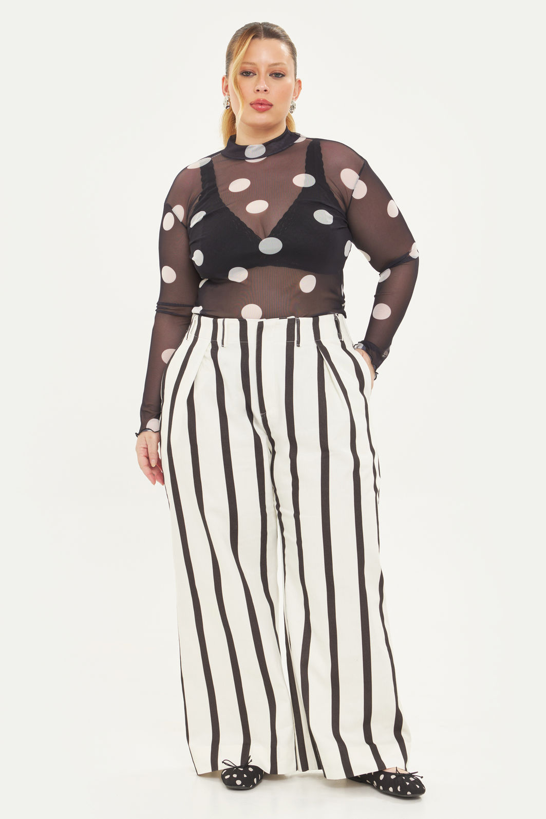 Calça Pantalona De Sarja Samira Listrado Calça Pantalona De Sarja Samira Listrado