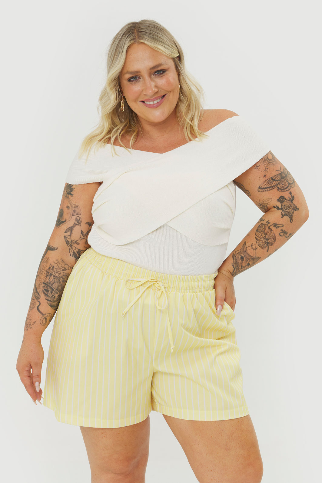 Short De Algodão Cora Manteiga Listrado Short De Algodão Cora Manteiga Listrado