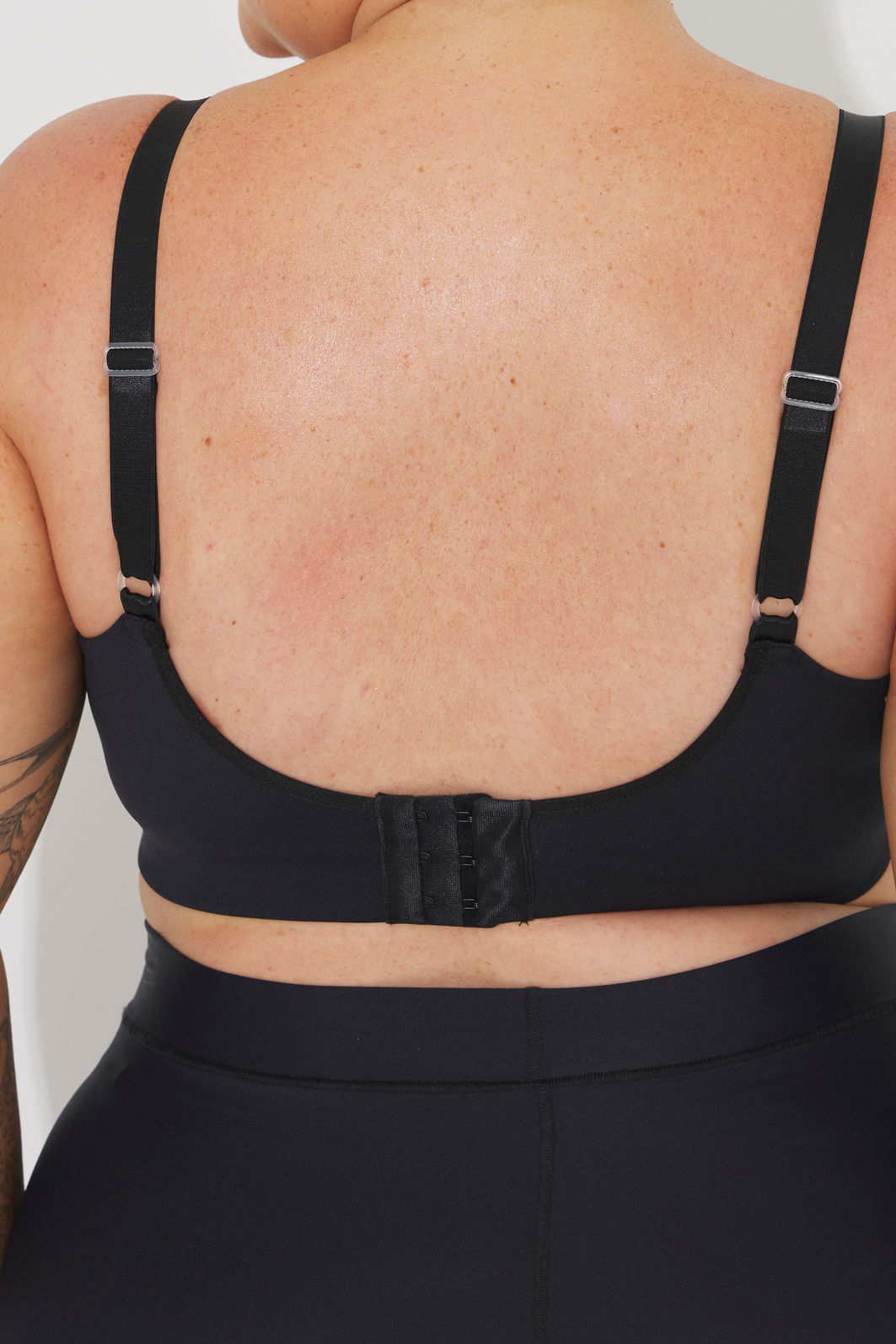 Sutiã Sem Bojo Soft Touch Plus Size Preto Sutiã Sem Bojo Soft Touch Plus Size Preto