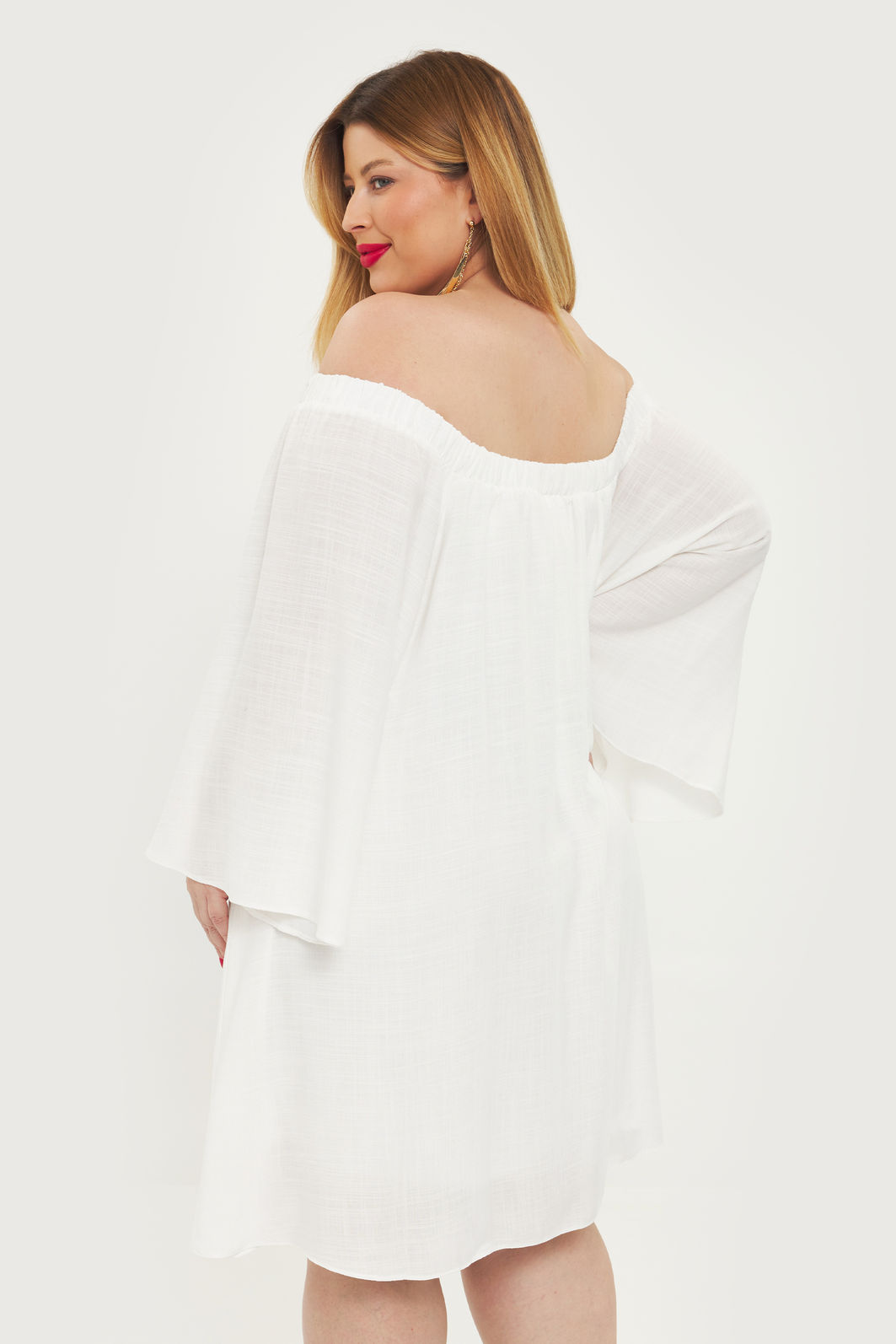Vestido Ombro A Ombro Carolina Off-White Vestido Ombro A Ombro Carolina Off-White