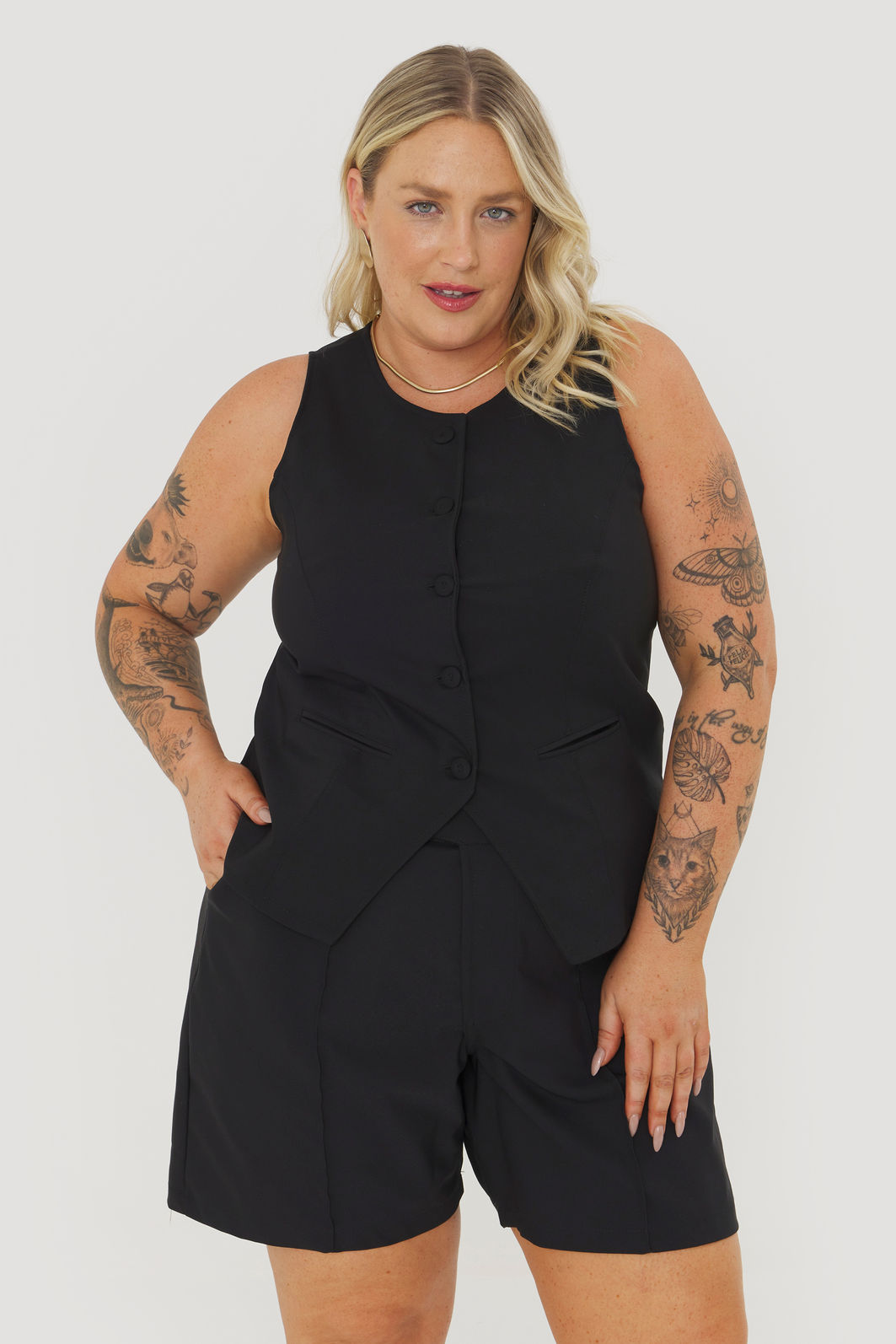 Colete Alongado Alfaiataria Fiorella Preto Colete Alongado Alfaiataria Fiorella Preto