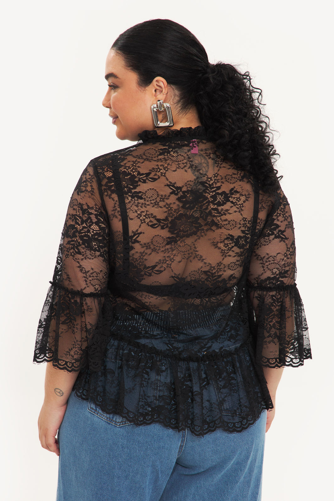 Blusa De Renda Florinda Preto