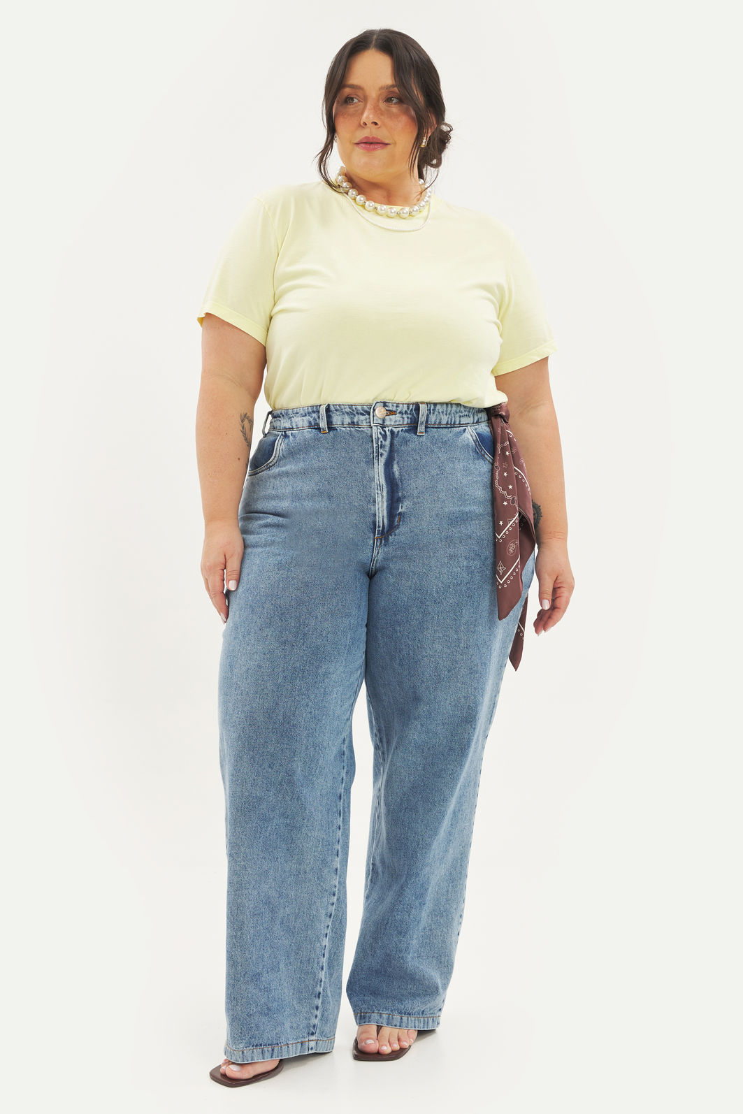 Calça Reta Dalila Jeans Calça Reta Dalila Jeans