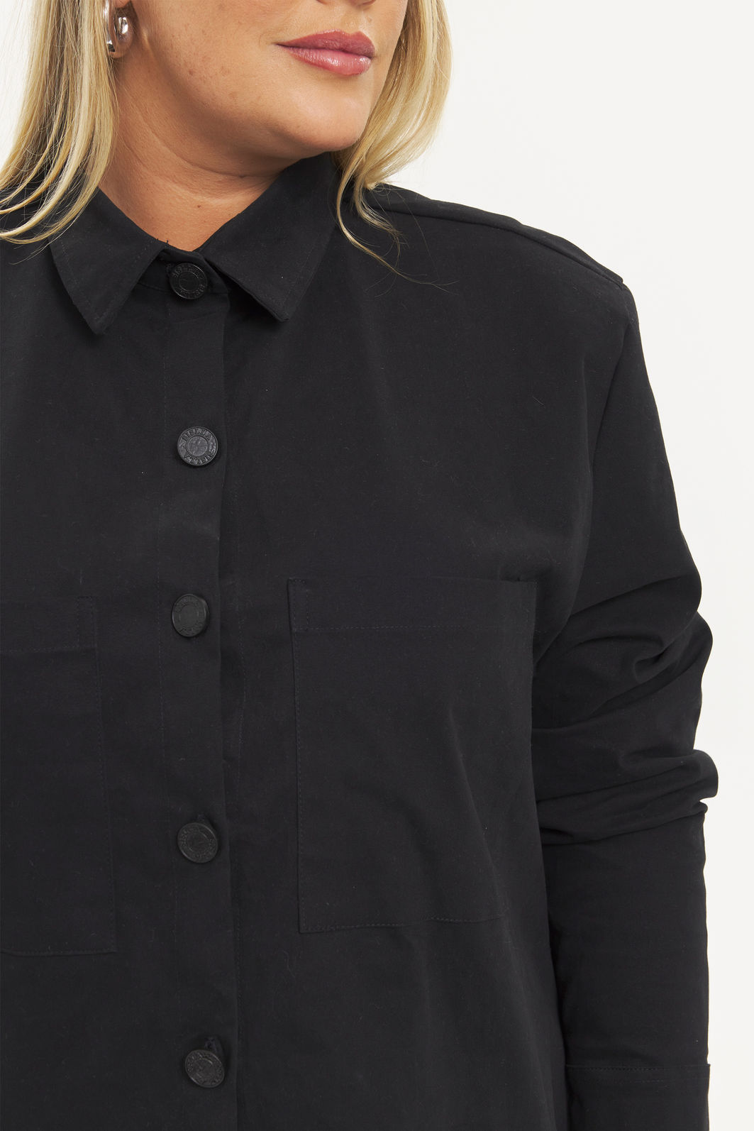 Camisa Oversized Sarja Trento Preto Camisa Oversized Sarja Trento Preto