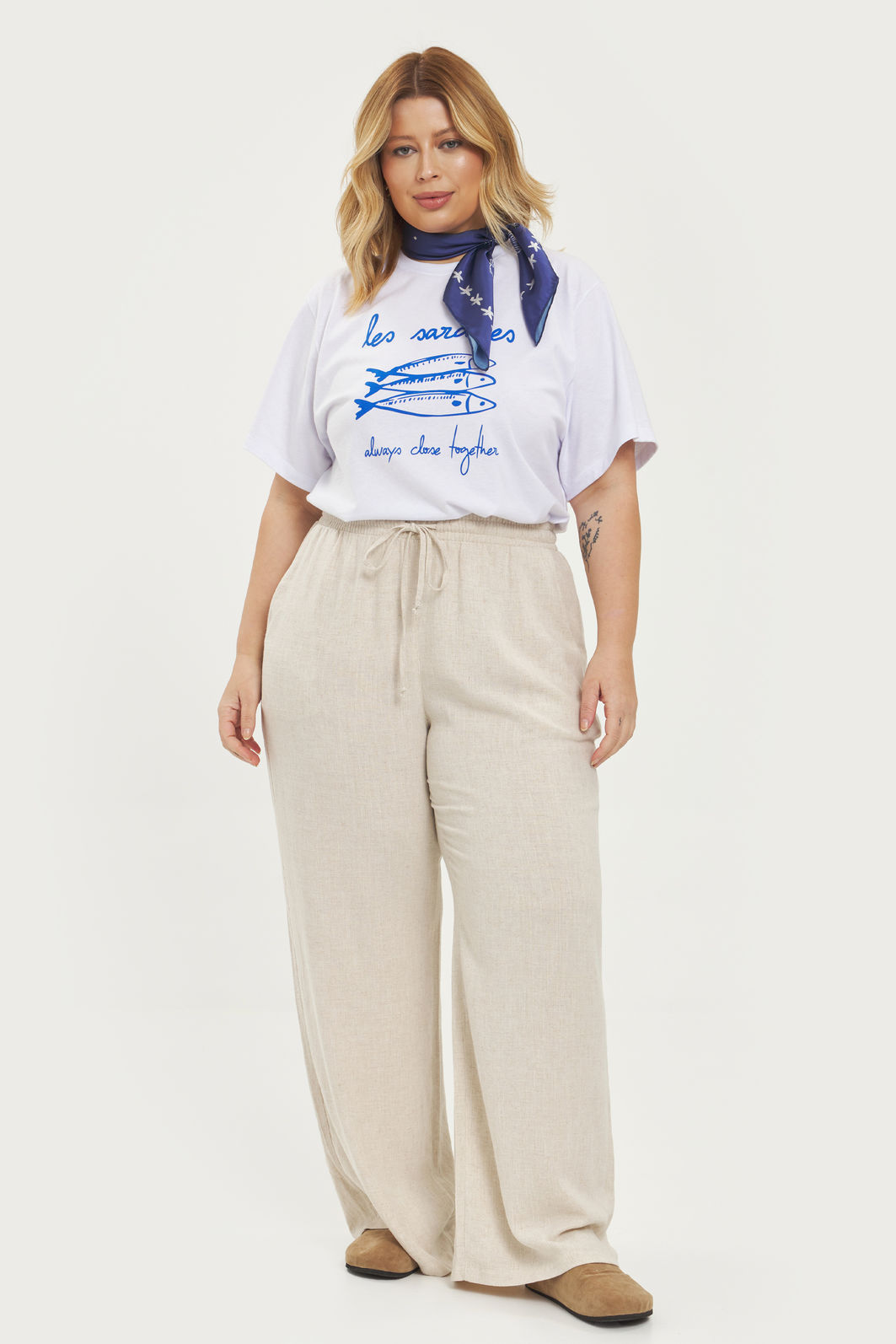 T- Shirt Oversized Le Sardines Branco T- Shirt Oversized Le Sardines Branco