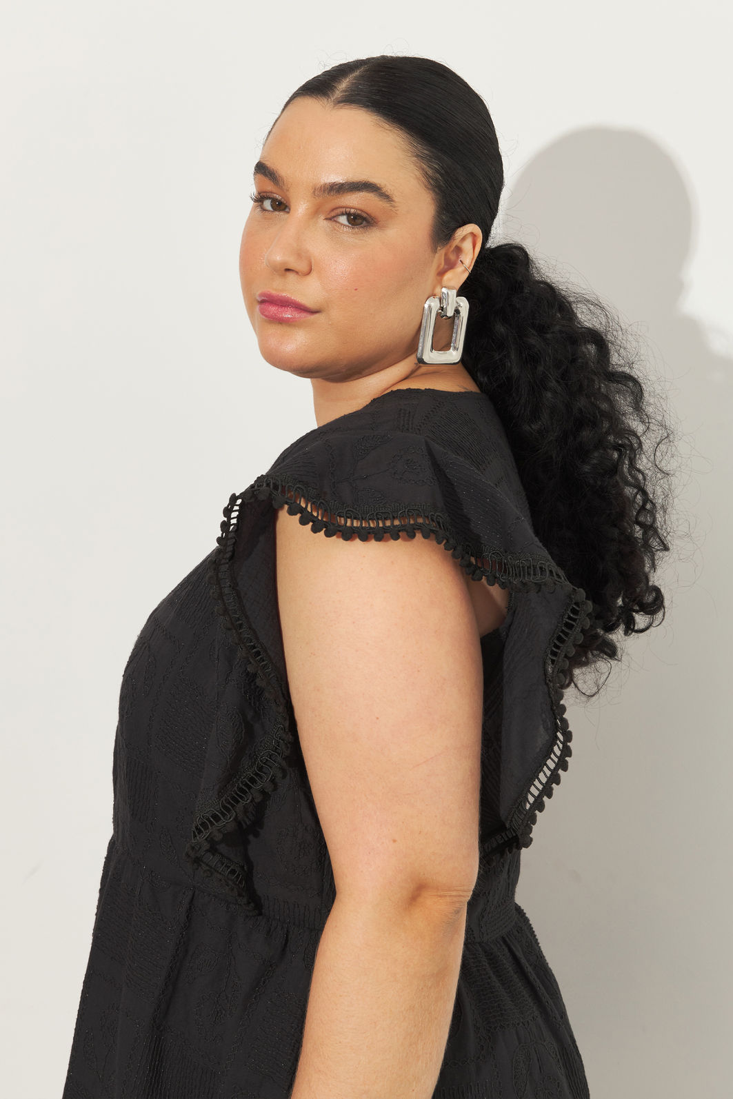 Vestido De Algodão Bordado Louise Preto