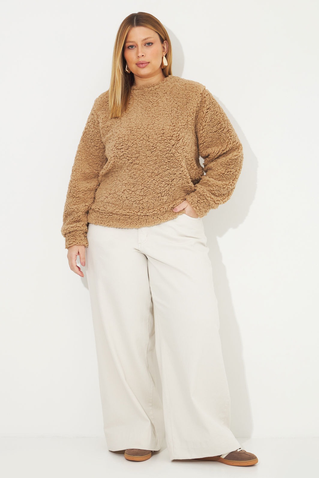 Suéter Peluciado Georgia Caramelo