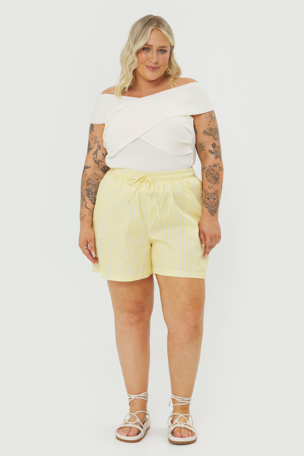 Short De Algodão Cora Manteiga Listrado Short De Algodão Cora Manteiga Listrado