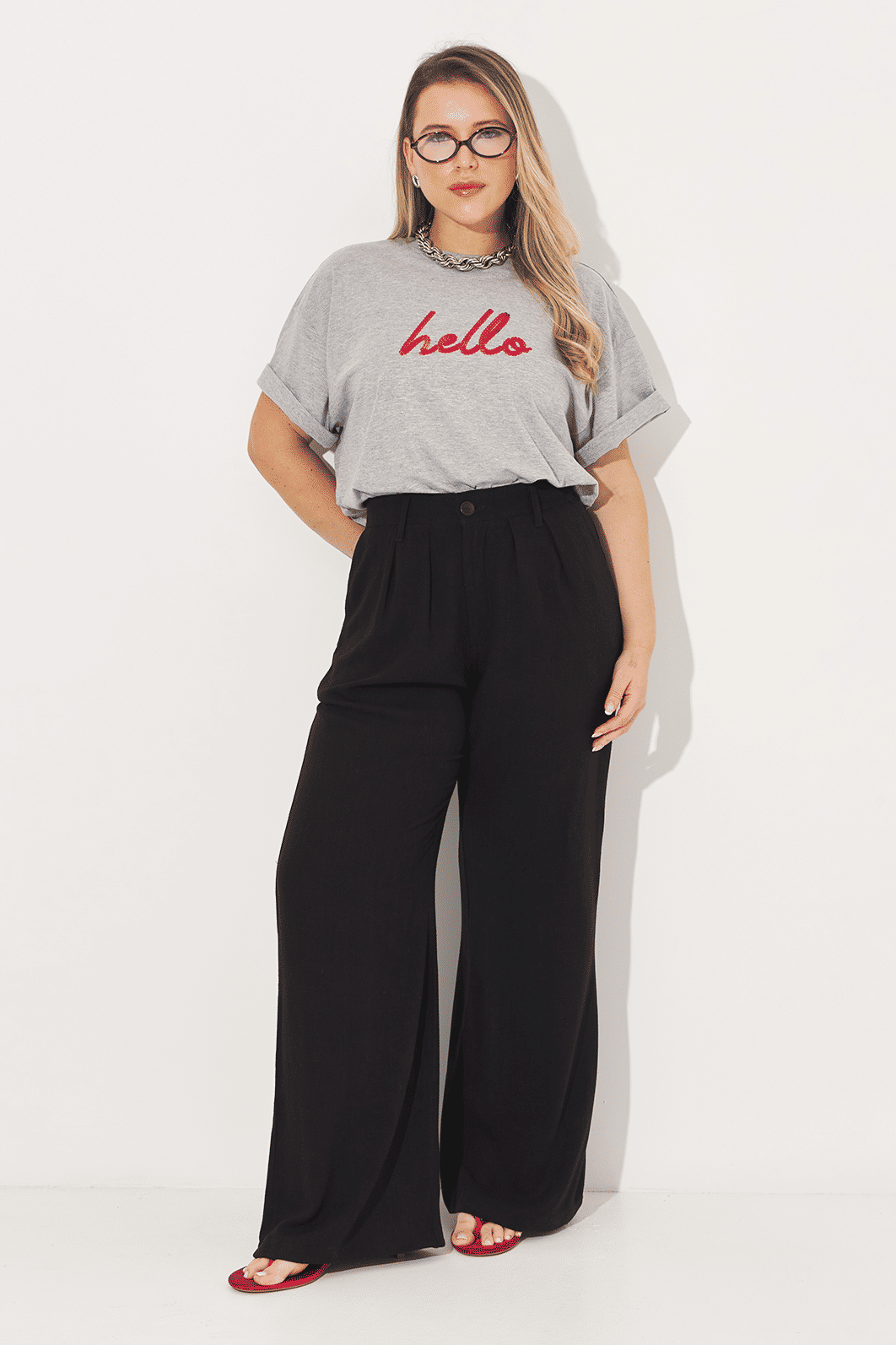 T-shirt Bordada Boxy Hello Cinza Mescla