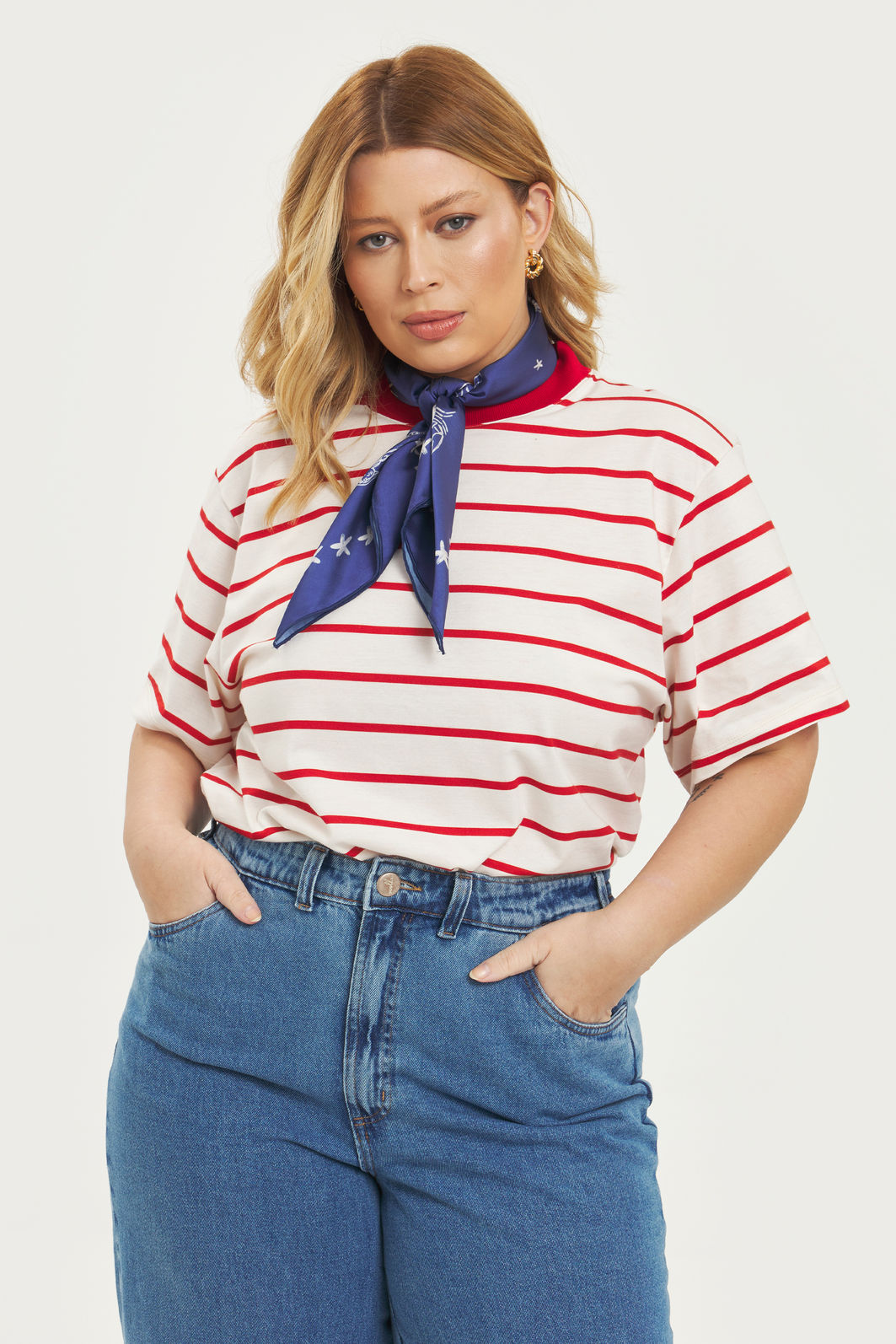 T-shirt Oversized Catarina Listrado Vermelho T-shirt Oversized Catarina Listrado Vermelho