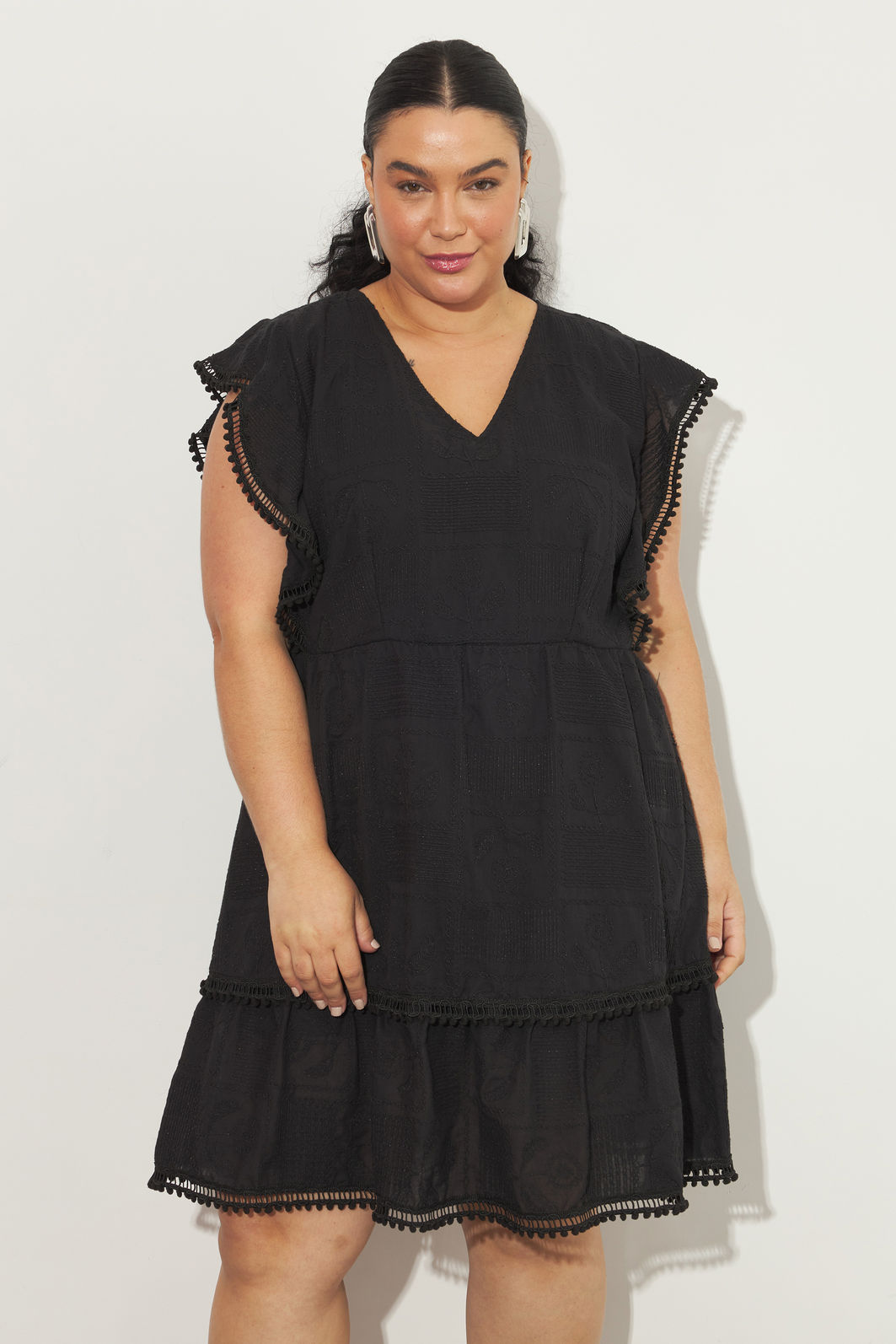 Vestido De Algodão Bordado Louise Preto