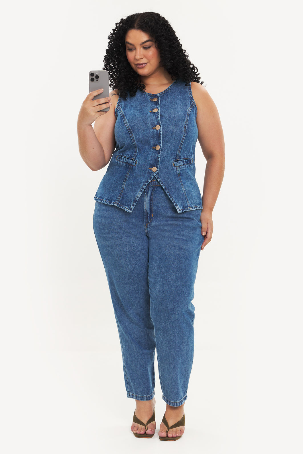 Calça Mom Tessália Jeans Calça Mom Tessália Jeans