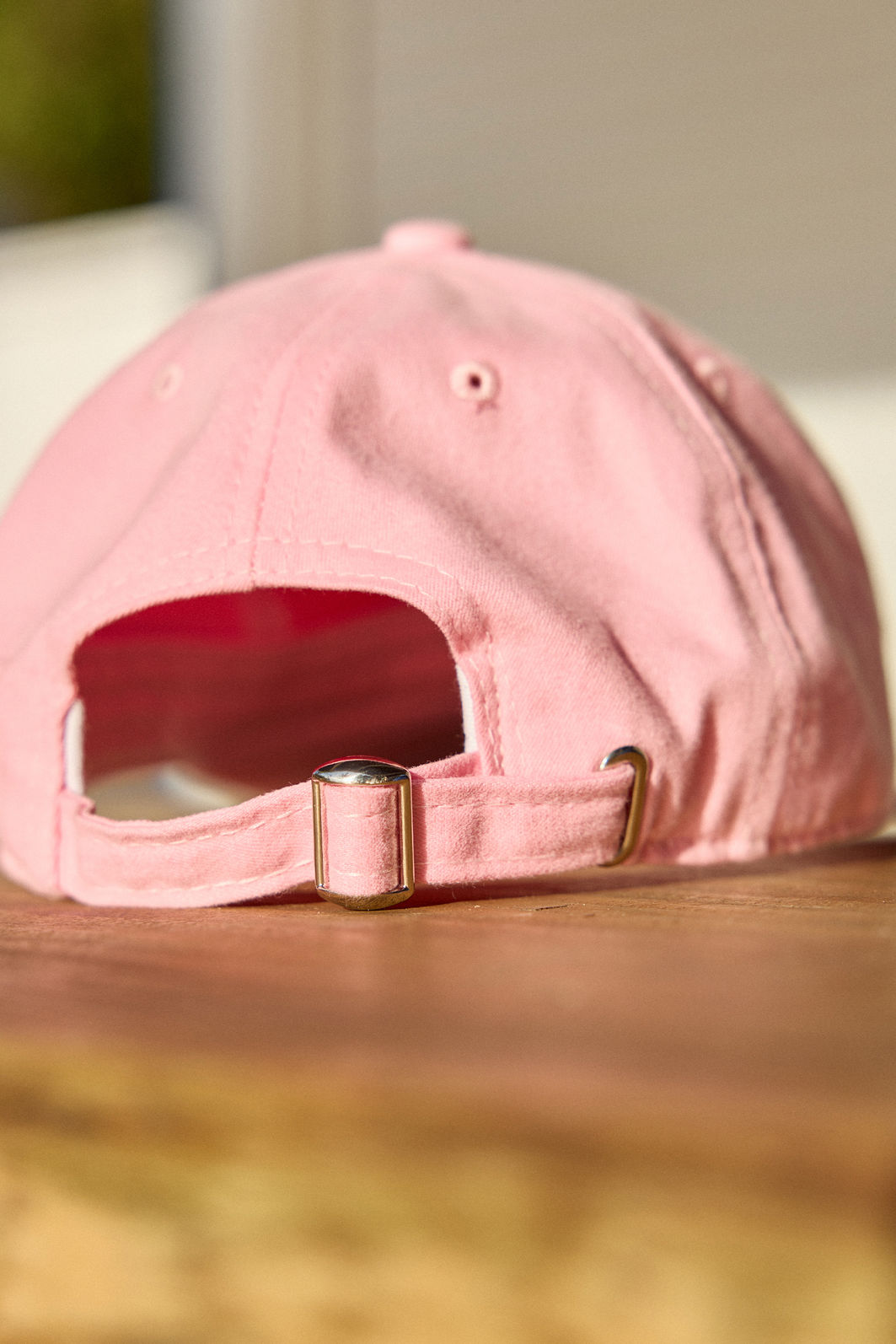 Boné Bordado A Mãe Ta Off