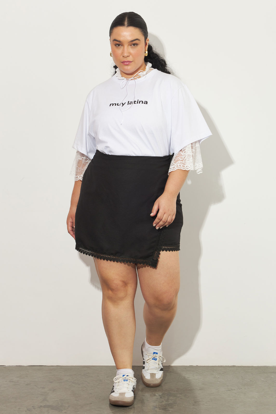 Saia Assimétrica Linho Hortência Preto