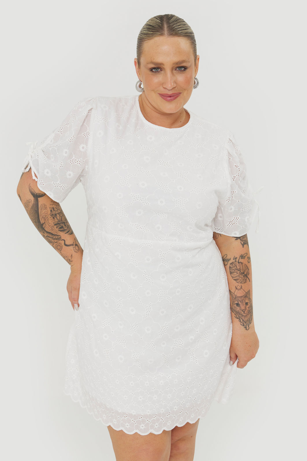 Vestido Curto Algodão Bordado Olímpia Off-White Vestido Curto Algodão Bordado Olímpia Off-White