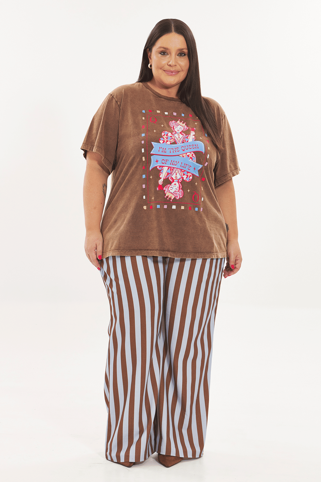 T-shirt De Algodão Estonada Queen Marrom T-shirt De Algodão Estonada Queen Marrom