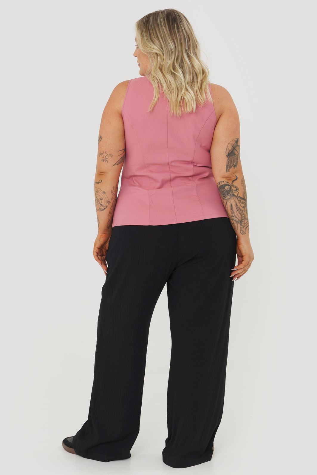 Colete Alongado Alfaiataria Fiorella Rosê Colete Alongado Alfaiataria Fiorella Rosê