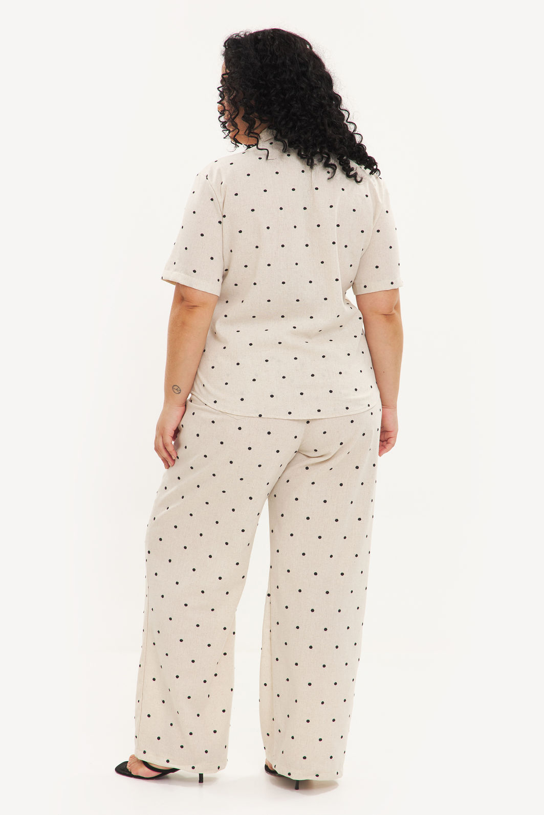 Calça Linho Bordado Doroty Natural