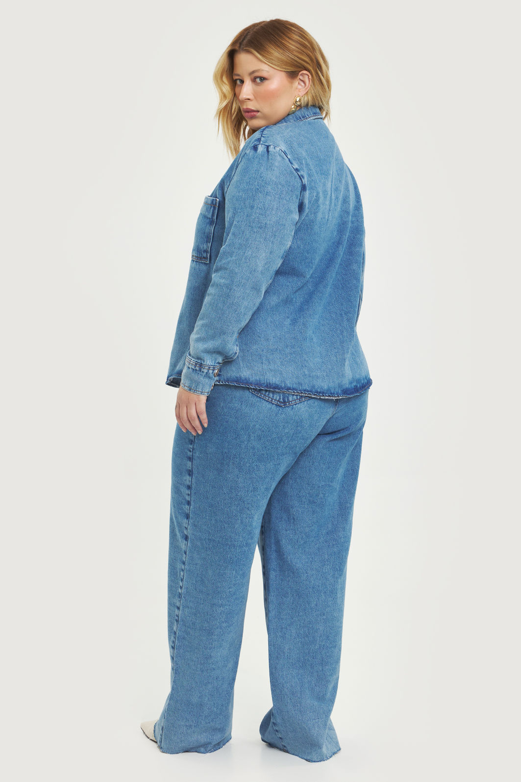 Camisa Oversized Geovanna Jeans Camisa Oversized Geovanna Jeans