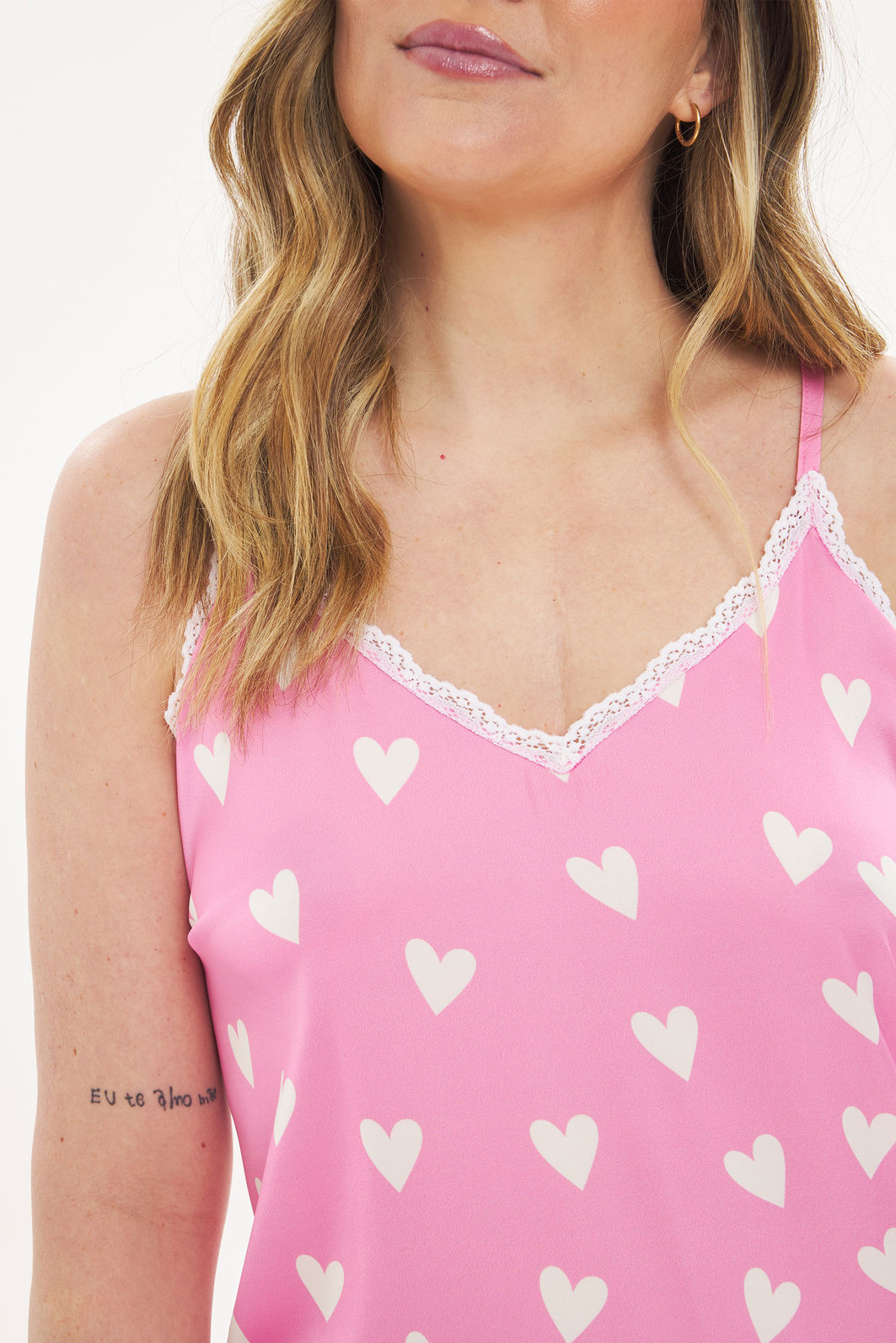 Camisola Acetinada Amore Estampado Camisola Acetinada Amore Estampado