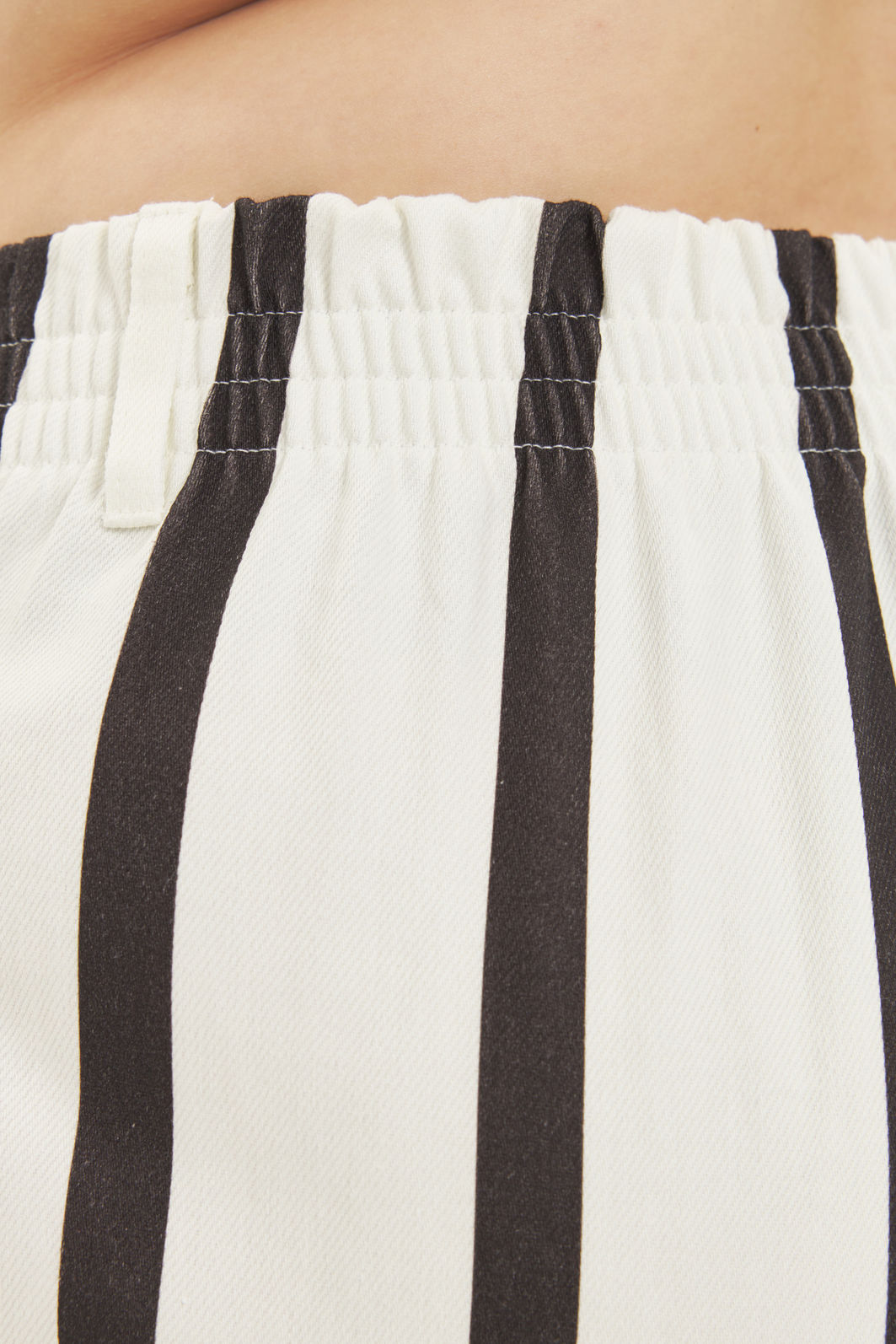 Calça Pantalona De Sarja Samira Listrado Calça Pantalona De Sarja Samira Listrado
