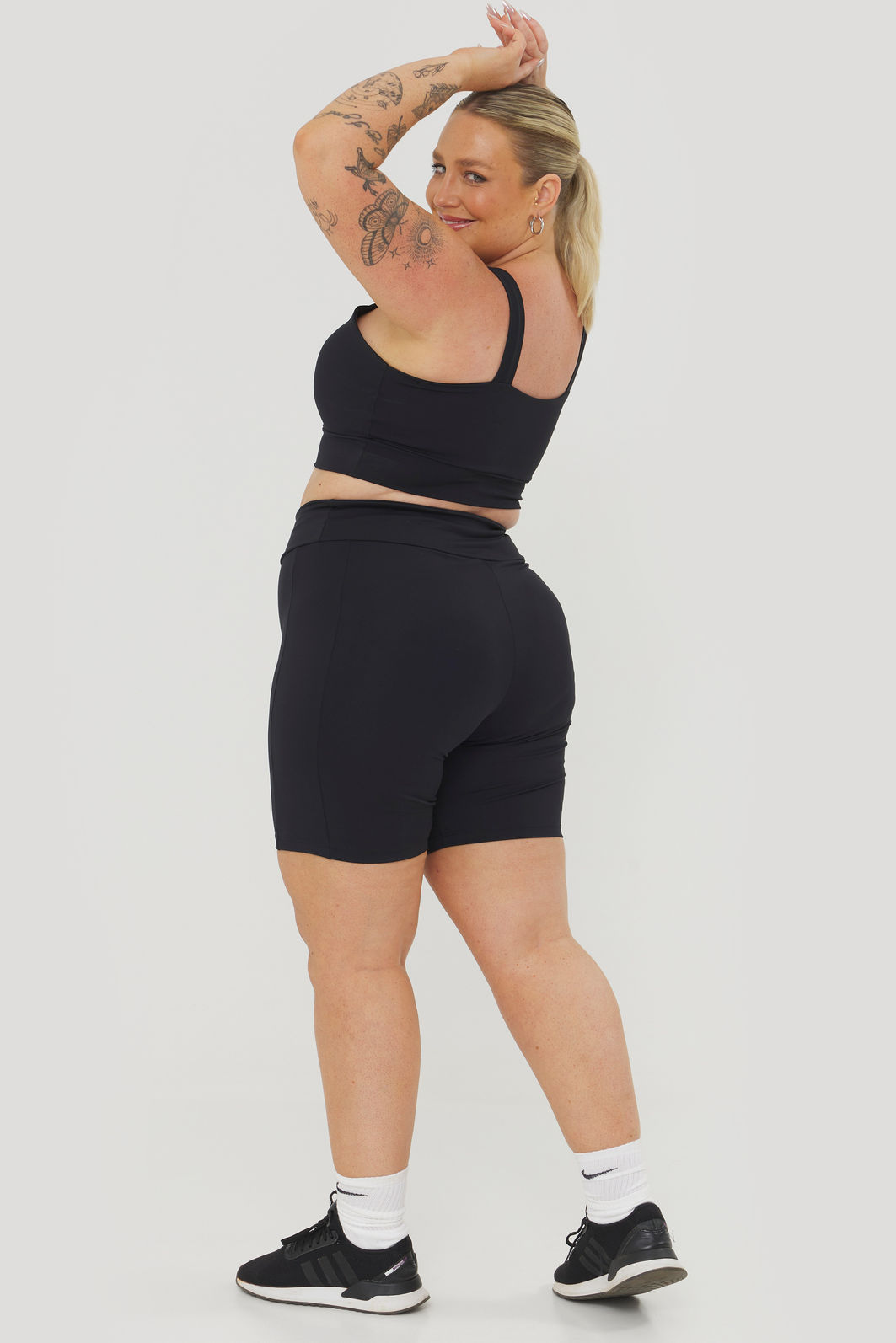 Top Esportivo Alta Sustentação Safari Preto